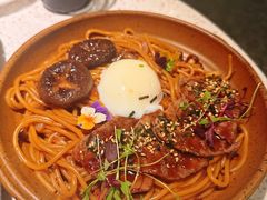 寿喜烧牛肩肉烩意面配温泉蛋-BE BRIGHT KITCHEN(正佳广场店)