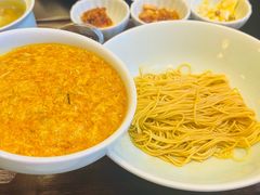 -上海虹桥祥源希尔顿酒店