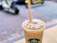 -星巴克(汕头群光广场店)