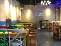 大堂-小小河边鱼(天润城店)