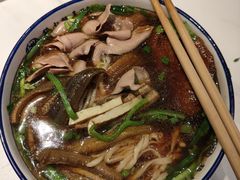 -镇南锅盖面馆(解放路店)