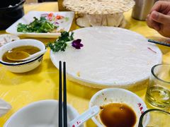 -官塘陈记鱼生·潮汕砂锅粥·牛肉火锅(潮枫路总店)