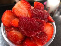 草莓沙冰-十二中草莓冰·红豆沙冰屋(十二中店)