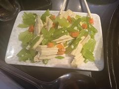 -小媳妇铁锅炖(安华街店)