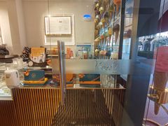 -VENCHI 闻绮(上海佛罗伦萨小镇店)