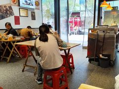 -柳州肥姨妈大骨螺蛳粉(曹路店)