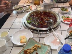 -蛙一刀·麻椒鱼火锅(金仙桥店)