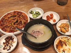 -长寿参鸡汤(朝韩风情街店)