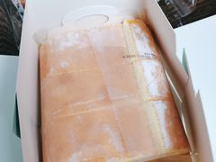 生乳卷-顶东面包花园·生日蛋糕(世博店)