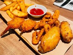 -必胜客(WOW中央公园店)