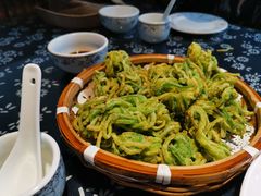 -旺角小渔村·海肠捞饭开创者(环山路店)