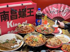 -老闵田螺馆·南昌市井菜·特色小吃(总店)