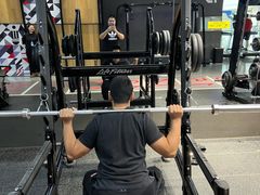 -帝豪斯健身俱乐部(市府恒隆广场店)