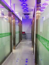 -苗医生专业祛痘·皮肤管理