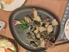 -一朵菌·野生菌探索家火锅(南亚店)
