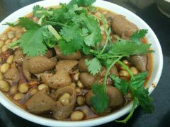 红烧肥肠-梯坎豆花