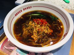 -呷佬·长沙手工米粉(金沙江路店)