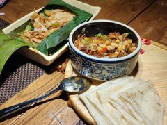 黑三剁配薄饼-雀舞云南菜(乐客城店)