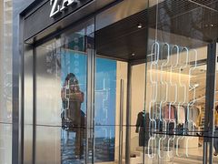 -ZARA(大上海时代广场店)