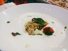 果木烟熏煎三文鱼-1981牛排西餐厅(海信店)