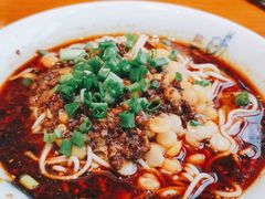 -兵哥豌豆面(雅颂居店)