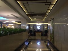 -三兴风采温泉养生(五四北秀山店)