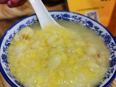 绿豆瓣拼莲子-黄记潮汕甜汤(贝底田坊店)