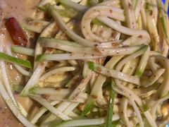 -路边边.炒菜烧烤.音乐餐厅(良乡长虹店)