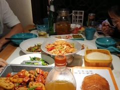 -荷塘秋月·本帮江浙菜(国权路店)