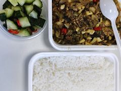 -缪氏川菜(丰盛町店)