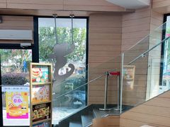 -麦当劳(乳山路店)