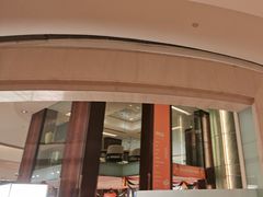 -怡咖啡海鲜自助餐厅(浦东香格里拉店)
