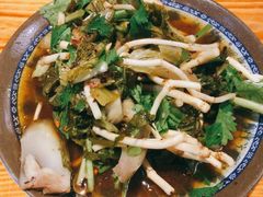 -遵义虾子卢四羊肉粉(大沽路店)