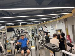 -超鹿运动(大唐世家店)