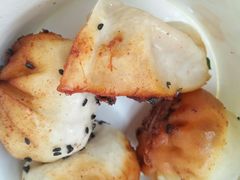 -香山胡记吴江路生煎(灵山路店)