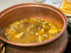 -菌海森林·非遗野生菌火锅(西山区滇池路摩根道店)