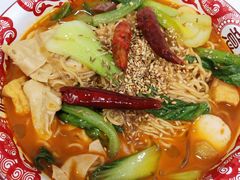 老式麻辣烫-泉哥小平房串店