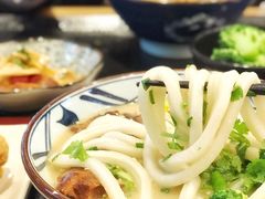 -大食代美食广场(上海中心店)