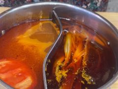 -杨老板·海鲜集市火锅·鲜切牛肉(中防万宝店)