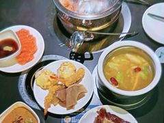 -钱小奴海鲜自助黑金店(杭州滨江龙湖店)