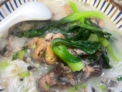-鲜越鲜鱼粉(财富购物中心店)