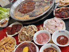 -储奇门鳝鱼火锅(总店)