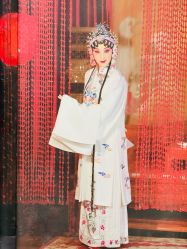 -霓裳雅韵京剧戏曲摄影(豪苑大厦店)