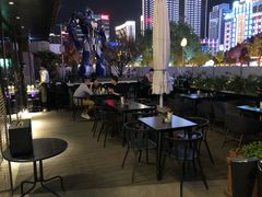 -STARRY CAFE & LOUNGE BAR(高新店)