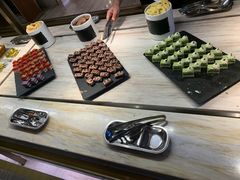 -万荟轩海鲜·粤式点心自助餐厅(蓝海风万怡酒店)