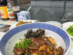 蛤蜊猪肝面-沪西老弄堂面馆(定西路店)