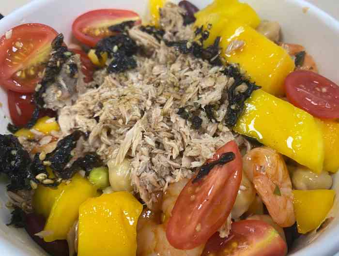 主厨沙拉-"最近发现光靠代餐减肥实在是太伤身体还."-大众点评移动版