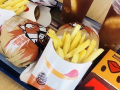 -汉堡王(下沙银泰店)