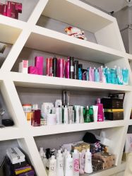 -HAIR HERE造型