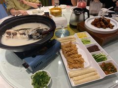 北京烤鸭-香山湖家家宴(中山陵店)